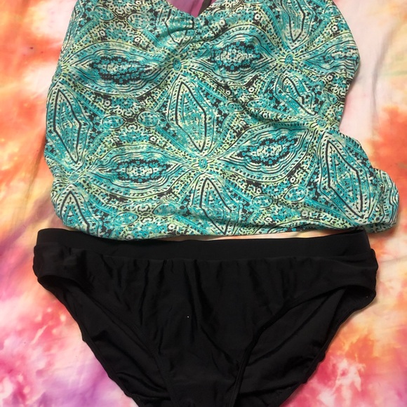 2 for $20 swimsuits bundle and save - Picture 4 of 5